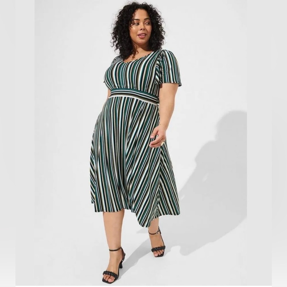 Torrid Stripped Green Midi Crepe Studio Flutter Sleeve dress NWT